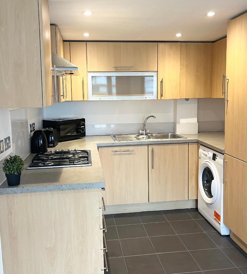 Beautiful Riverview Apartment تْشيلمِسفورد المظهر الخارجي الصورة